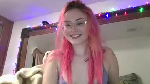 Snapshot of mjandkt chatting on December 17, 2025, 5:13 am mjandkt online show from December 17, 2025, 5:13 am