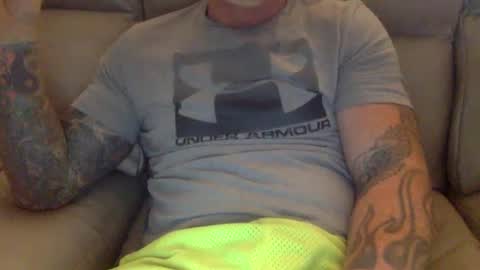 Snapshot of mjg175 chatting on December 3, 2024, 4:28 pm SexyRed online show from December 3, 2024, 4:28 pm