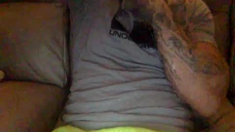 Snapshot of mjg175 chatting on December 10, 2024, 6:17 pm SexyRed online show from December 10, 2024, 6:17 pm