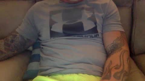 Snapshot of mjg175 chatting on December 17, 2024, 5:36 pm SexyRed online show from December 17, 2024, 5:36 pm