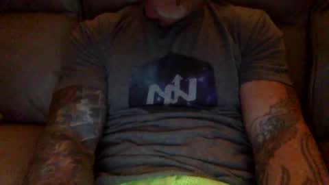 Snapshot of mjg175 chatting on December 20, 2024, 1:22 pm SexyRed online show from December 20, 2024, 1:22 pm