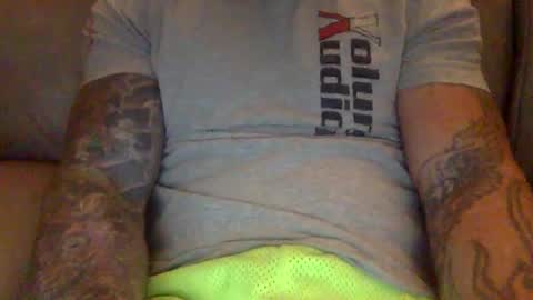 Snapshot of mjg175 chatting on December 20, 2024, 6:24 pm SexyRed online show from December 20, 2024, 6:24 pm