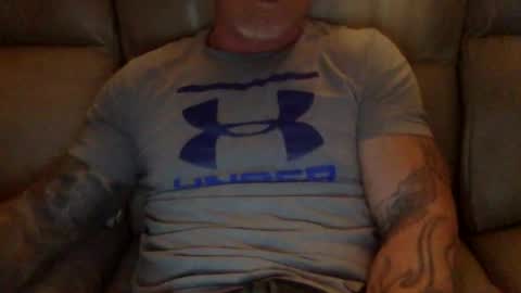 Snapshot of mjg175 chatting on January 26, 2025, 10:24 pm SexyRed online show from January 26, 2025, 10:24 pm