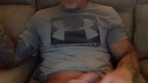Snapshot of mjg175 chatting on February 11, 2025, 4:35 pm SexyRed online show from February 11, 2025, 4:35 pm