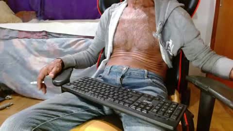 Mario jose online show from December 24, 2024, 9:44 pm