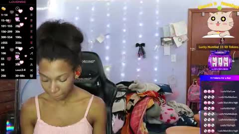 Snapshot of mocha_ chatting on November 15, 2025, 4:21 am MOCHA JAMES THE NPC online show from November 15, 2025, 4:21 am