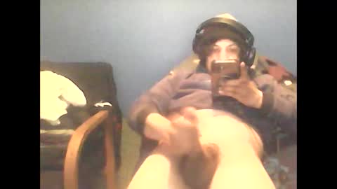 mochaandcreme online show from December 17, 2025, 1:50 pm