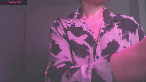 Modjo online show from October 14, 2025, 3:40 am