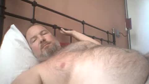 mofu781s online show from November 10, 2025, 10:58 am