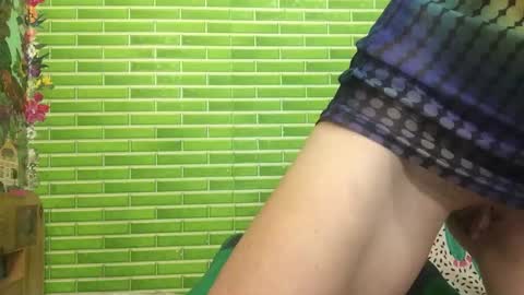 Snapshot of mohawkred chatting on September 24, 2025, 8:17 am MohawkRed online show from September 24, 2025, 8:17 am