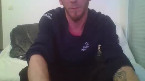 Snapshot of mohican69hot chatting on March 12, 2025, 6:22 pm mohican69hot online show from March 12, 2025, 6:22 pm