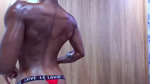 Molly online show from October 3, 2025, 10:51 pm