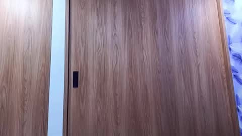 Molly online show from October 23, 2025, 7:12 pm