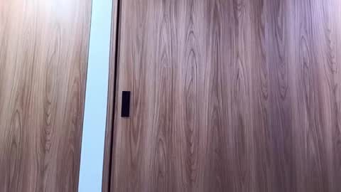 Molly online show from October 27, 2025, 6:56 pm