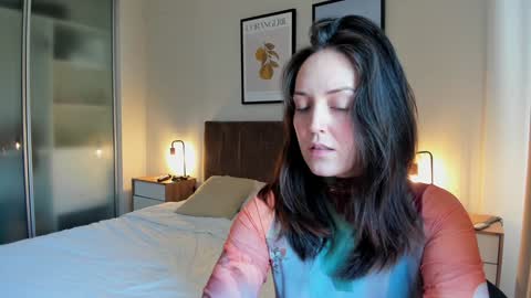 Snapshot of molly_marmalade_ chatting on January 31, 2025, 4:27 pm MOLLY online show from January 31, 2025, 4:27 pm