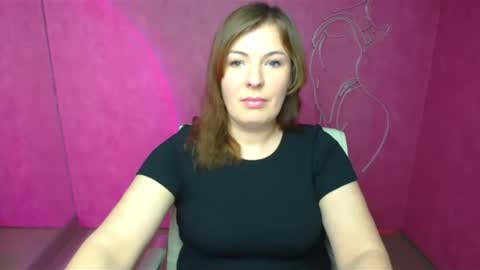 Snapshot of molly_mis chatting on February 5, 2025, 12:27 pm Molly online show from February 5, 2025, 12:27 pm