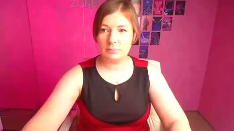 Snapshot of molly_mis chatting on November 26, 2025, 12:50 pm Molly online show from November 26, 2025, 12:50 pm