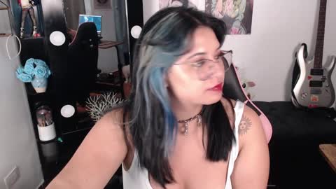 Molly online show from February 7, 2025, 9:05 am