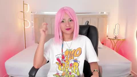 Snapshot of molly_sweetlove chatting on September 24, 2025, 7:28 pm molly_sweetlove online show from September 24, 2025, 7:28 pm