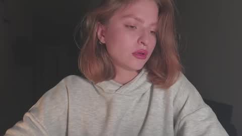 Snapshot of mollydangerous chatting on October 30, 2025, 5:02 pm Taisha online show from October 30, 2025, 5:02 pm