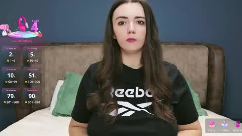 Molly online show from October 27, 2025, 9:19 pm