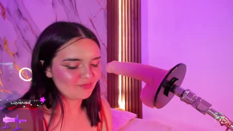 Snapshot of mollylewis18 chatting on September 11, 2025, 3:17 am New girl Emily Valentina Michelle online show from September 11, 2025, 3:17 am