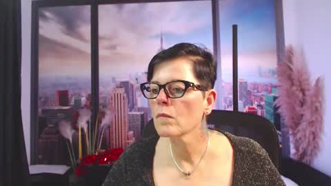 MollySun Nina Randmann online show from October 16, 2025, 4:30 pm