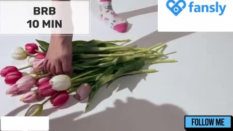 Snapshot of mommy_cum chatting on February 25, 2025, 1:52 am Mommy online show from February 25, 2025, 1:52 am