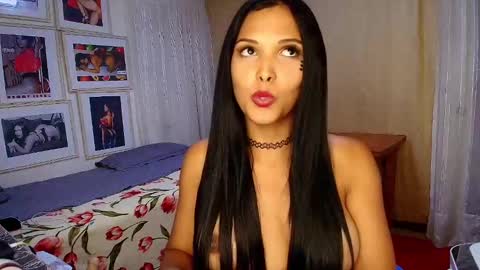 Snapshot of mommyjeva chatting on February 18, 2025, 2:16 am Mommy Jeva online show from February 18, 2025, 2:16 am