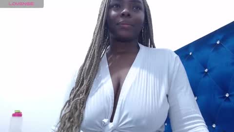  DINAH  online show from September 21, 2025, 3:13 pm