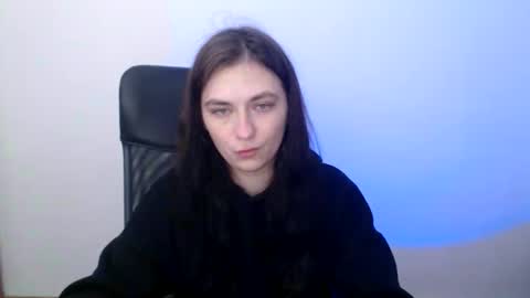 monakali online show from November 26, 2025, 7:53 am