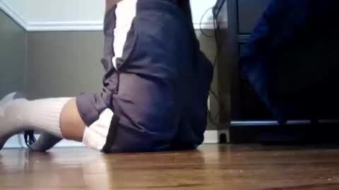 moneyboysaveg548 online show from November 27, 2025, 2:46 am