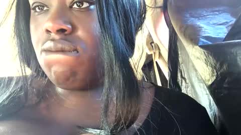 moni_simone online show from January 1, 2025, 8:47 pm