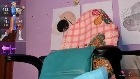 Snapshot of monica_collins chatting on October 18, 2025, 5:43 am moni online show from October 18, 2025, 5:43 am