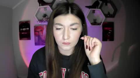 Snapshot of monica_sweets chatting on September 24, 2025, 7:01 am sweet girl and shine body online show from September 24, 2025, 7:01 am