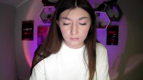 Snapshot of monica_sweets chatting on September 29, 2025, 11:04 am sweet girl and shine body online show from September 29, 2025, 11:04 am