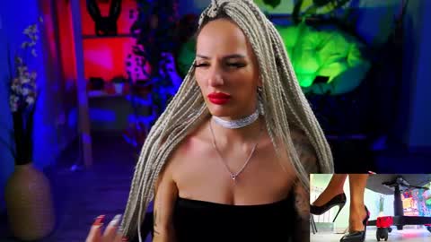 Monika online show from January 22, 2025, 1:53 pm