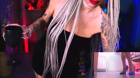 Monika online show from February 3, 2025, 5:35 pm