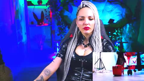 Monika online show from March 10, 2025, 2:59 pm