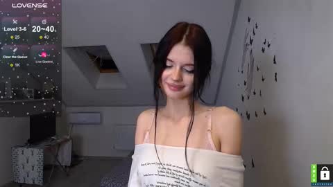 monika_mikado online show from December 4, 2025, 12:31 am