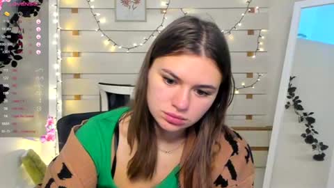 Monika online show from November 15, 2025, 1:40 pm