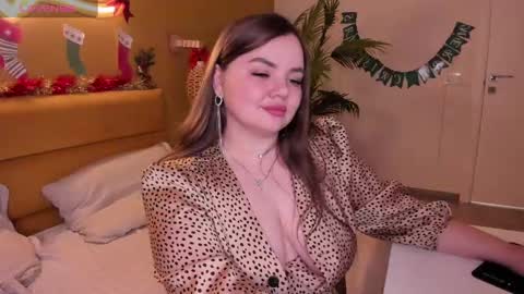 Monika online show from January 13, 2025, 4:07 am