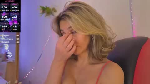 Snapshot of monikate_ chatting on November 24, 2025, 5:07 am Himy name Kateim pvt model with hairy pussy online show from November 24, 2025, 5:07 am