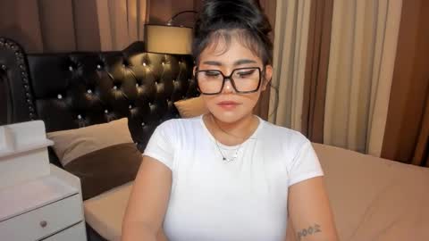 Snapshot of monstrouscockdivaontop chatting on January 15, 2025, 7:55 pm Ruthie online show from January 15, 2025, 7:55 pm