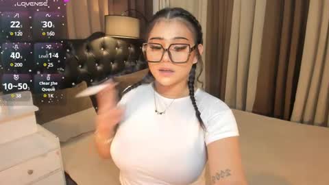 Snapshot of monstrouscockdivaontop chatting on March 12, 2025, 8:51 am Ruthie online show from March 12, 2025, 8:51 am