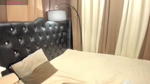 Snapshot of monstrouscockdivaontop chatting on September 29, 2025, 3:50 pm Ruthie online show from September 29, 2025, 3:50 pm