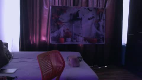 Snapshot of montserrat123 chatting on October 31, 2025, 8:59 am Monse online show from October 31, 2025, 8:59 am