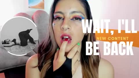 Snapshot of moon_winy chatting on October 23, 2025, 11:31 am Winy online show from October 23, 2025, 11:31 am