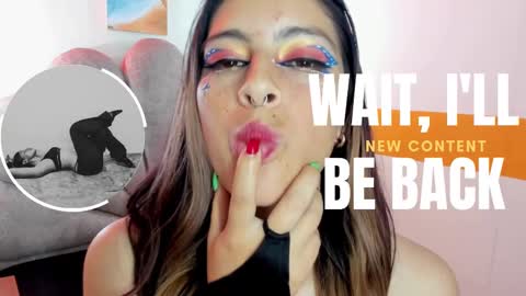 Snapshot of moon_winy chatting on November 7, 2025, 11:21 am Winy online show from November 7, 2025, 11:21 am