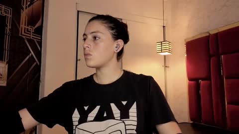 Snapshot of moon_winy chatting on November 27, 2025, 11:56 am Winy online show from November 27, 2025, 11:56 am